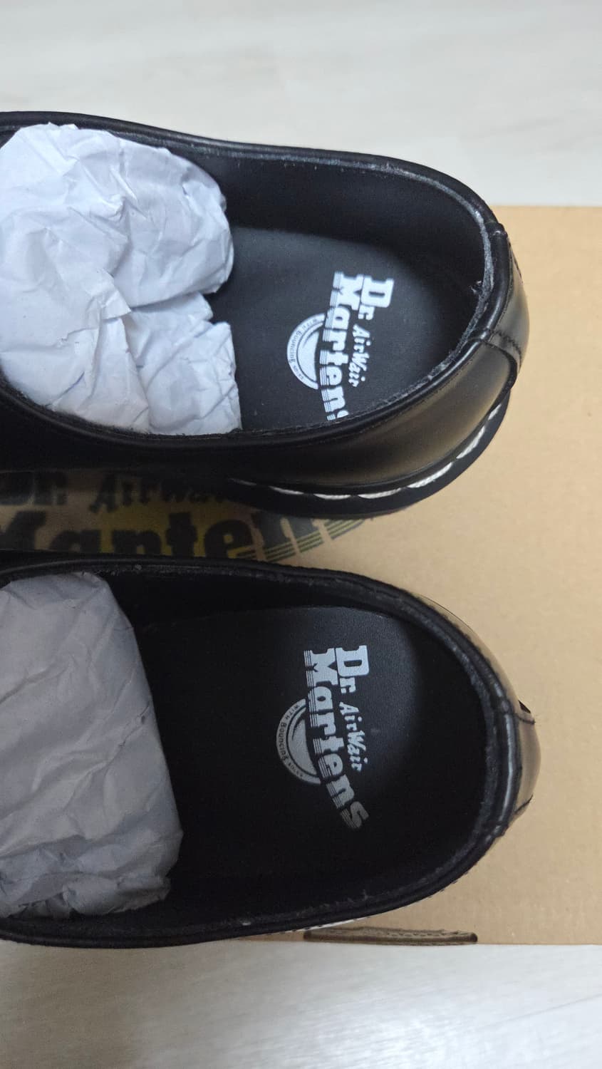 닥터마틴 1461 화이트 스티치 상품이미지5