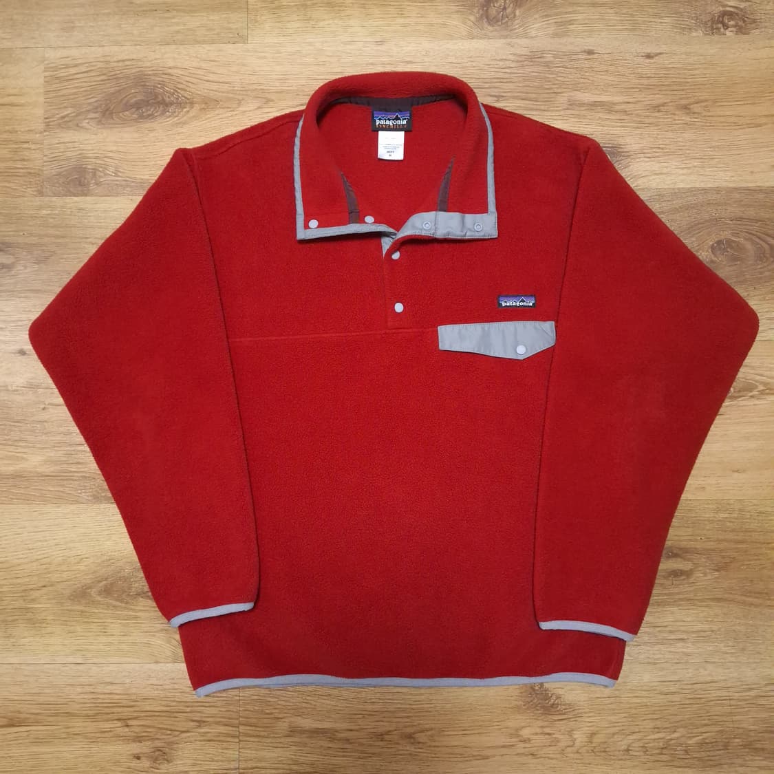 빈티지파타고니아 신칠라 스냅티 레드 실버 m 상품이미지1