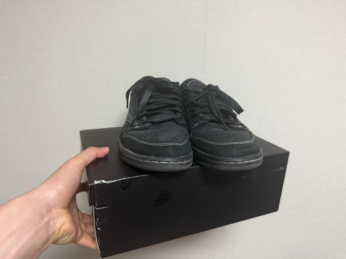 나이키 조던1 로우 트래비스 스캇 블랙 팬텀 풀박 상품이미지1