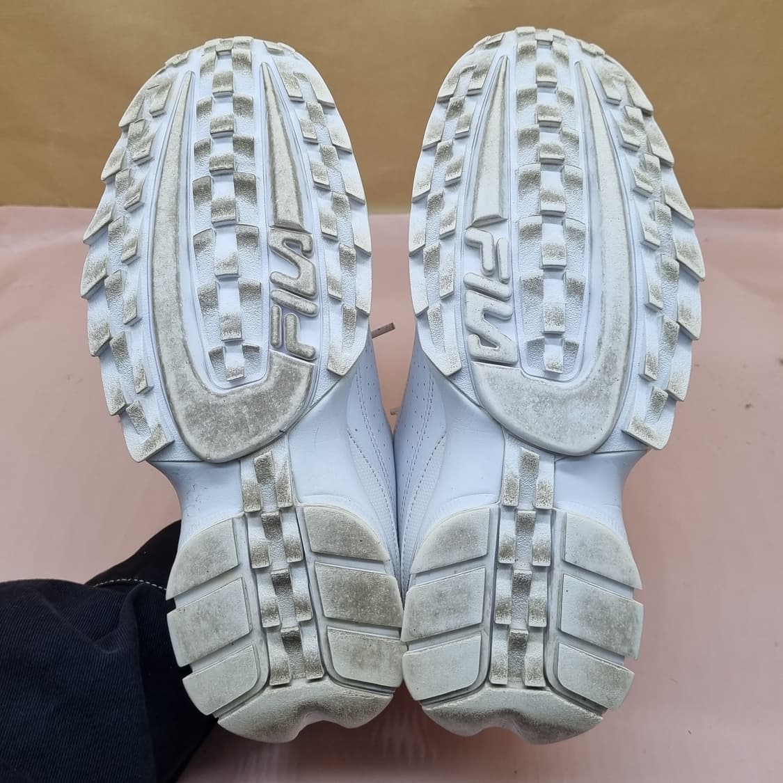 휠라 디스럽터2 남성운동화260  상품이미지3