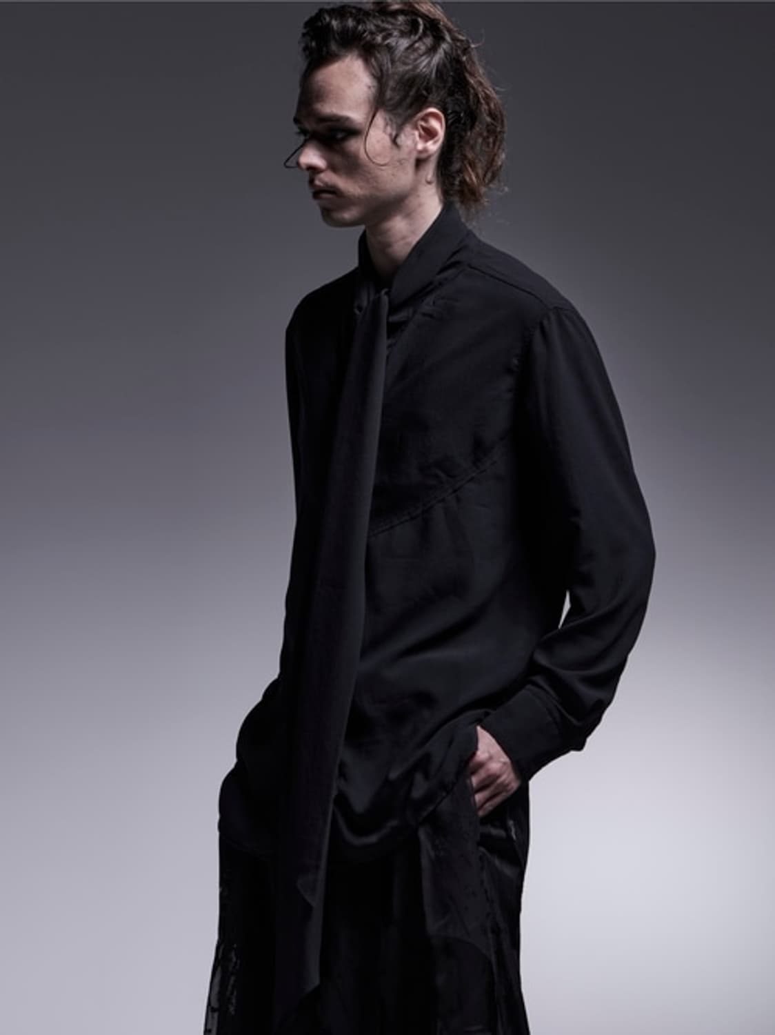 키류 kiryuyrik 스톨 블랙셔츠 Msize 상품이미지1