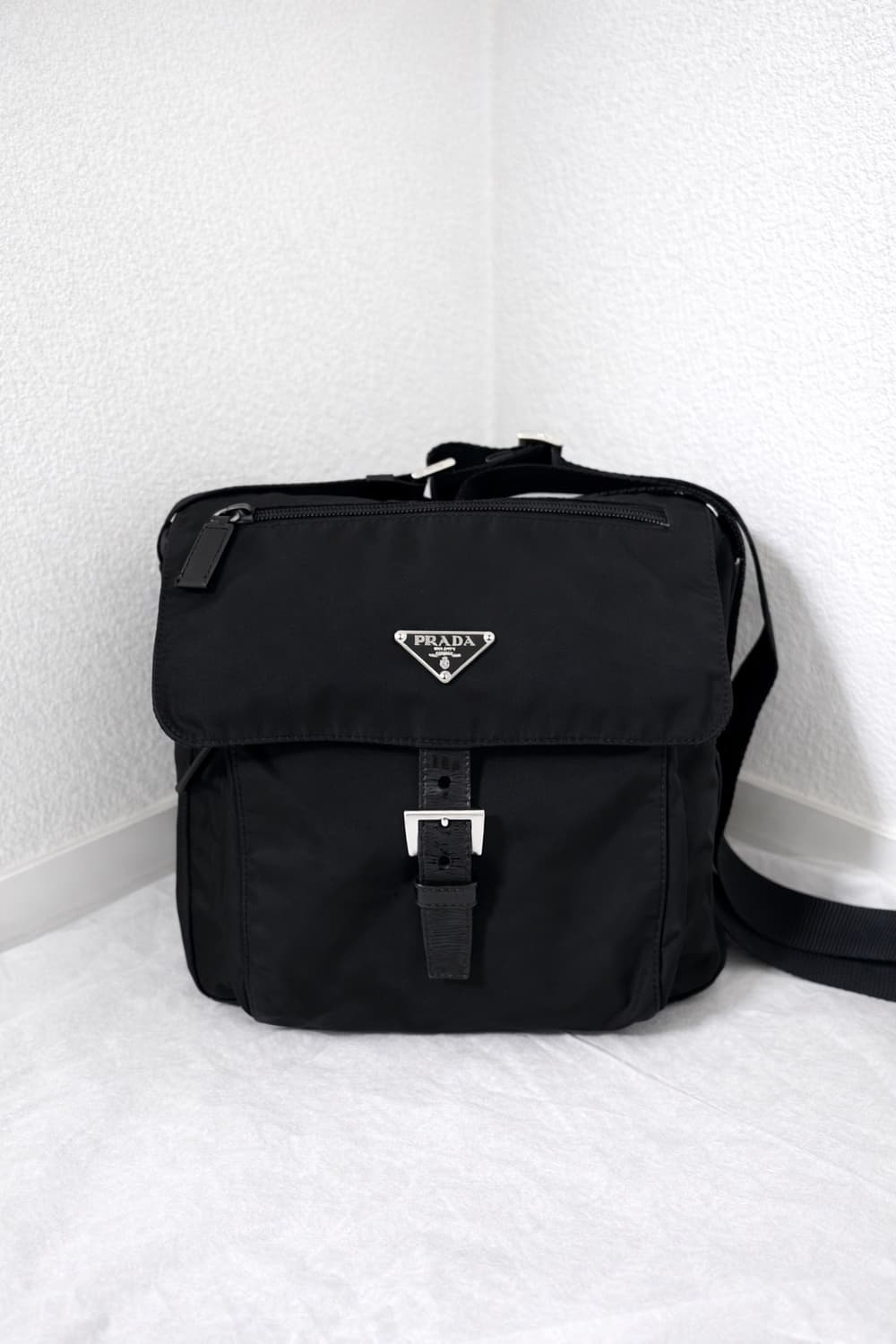 (프라다 정품) 프라다 포코노 나일론 숄더백 상품이미지1