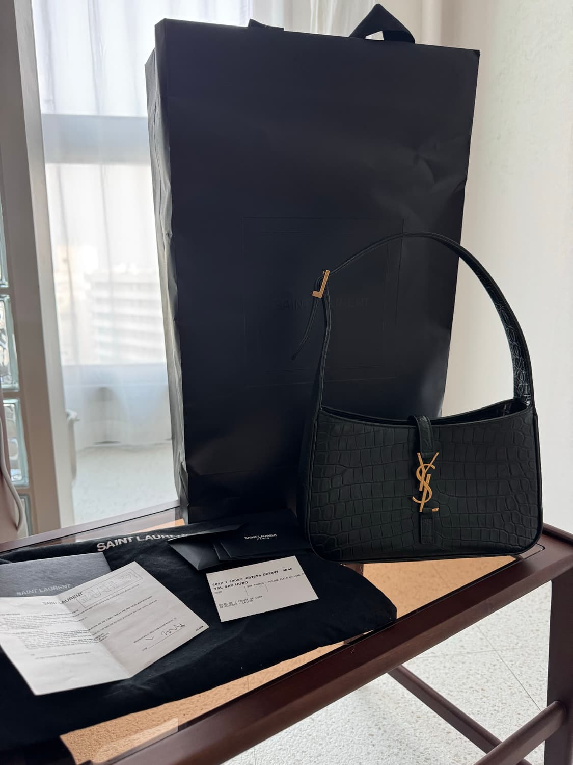 정가 400만 생로랑 LE 5 À 7 호보백 상품이미지2