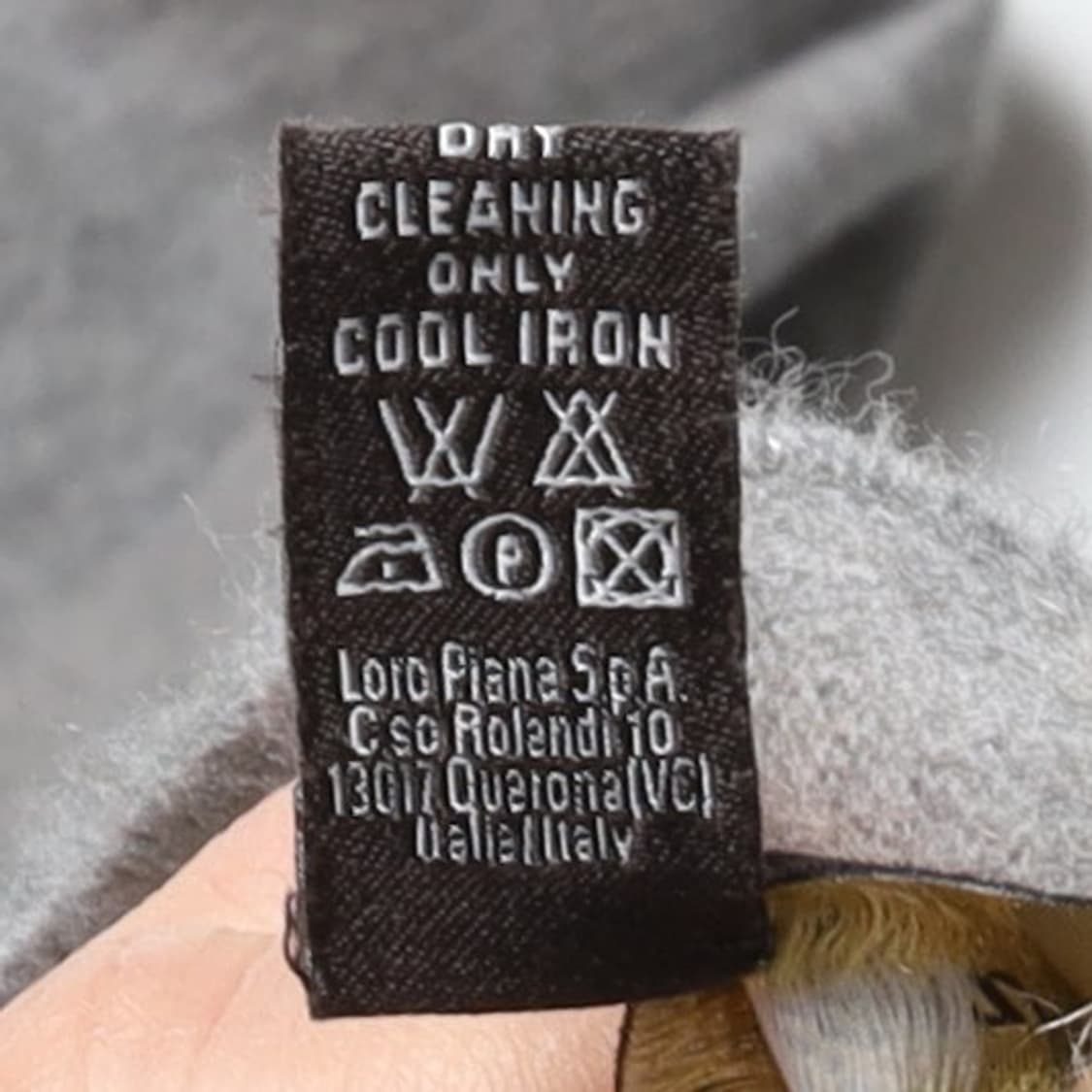 로로피아나 Loro Piana Cashmere Scarf 
 상품이미지5