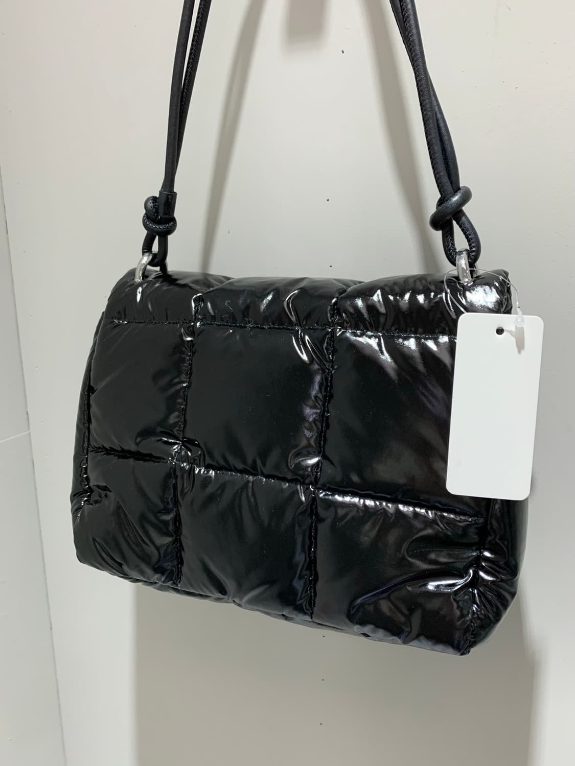 유광 스퀘어백 상품이미지5