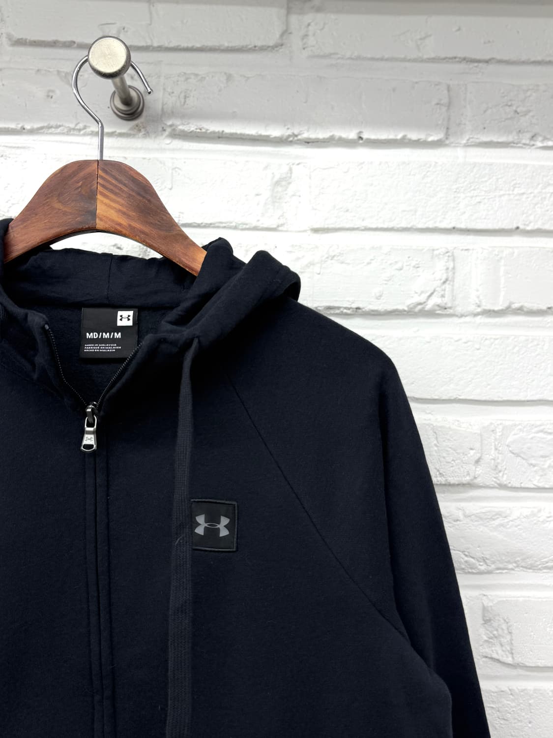 언더아머 블랙 후드집업 상품이미지5