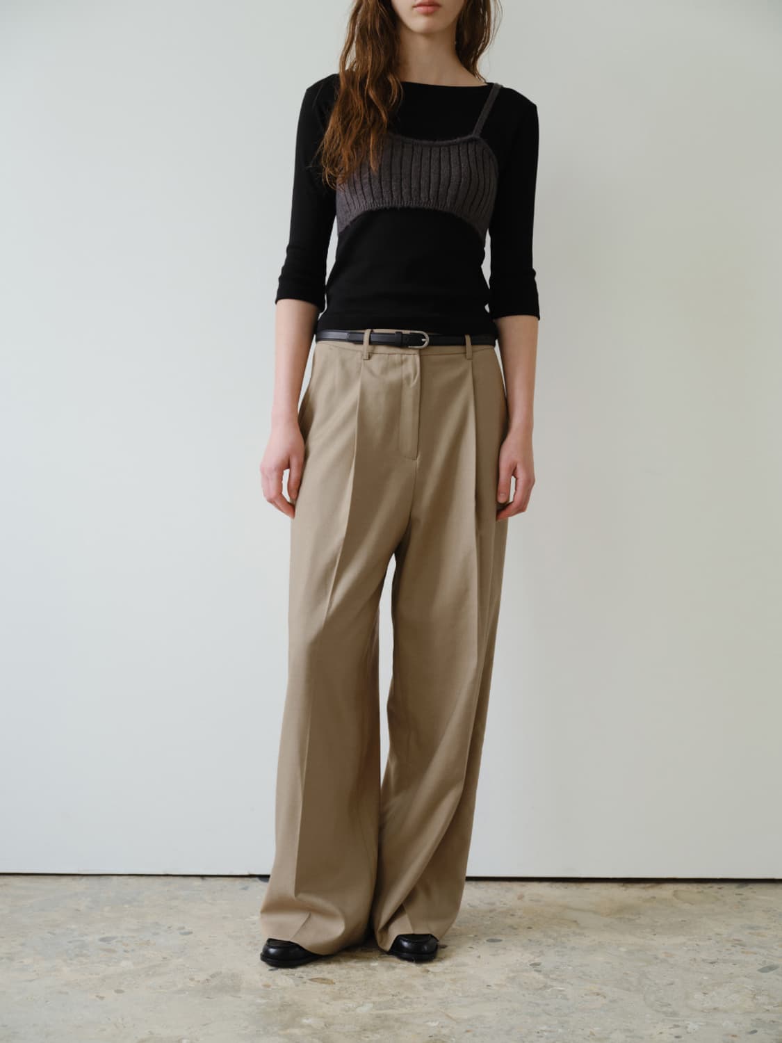 아르토 Strap Cropped Knit Bustier Charcoal 상품이미지10