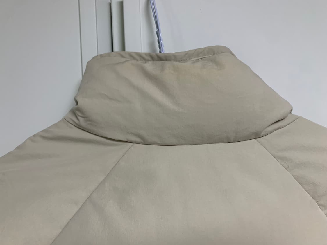 낫띵리튼 크롭드 스트링 푸퍼 자켓 숏패딩 포그 화이트 상품이미지9