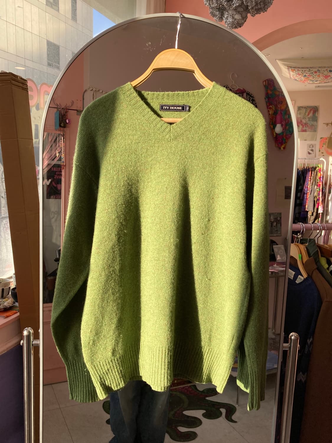 울 100% 올리브 카키 브이넥 니트 상품이미지1