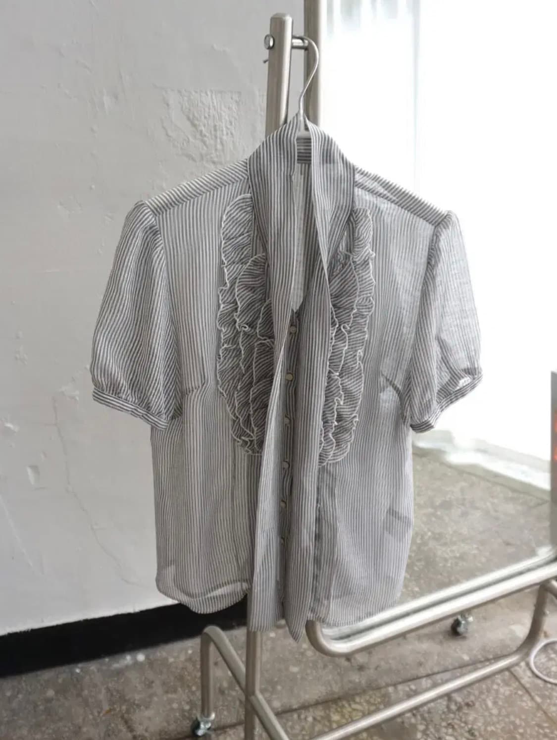 Vintage Stripe Blouse 상품이미지1