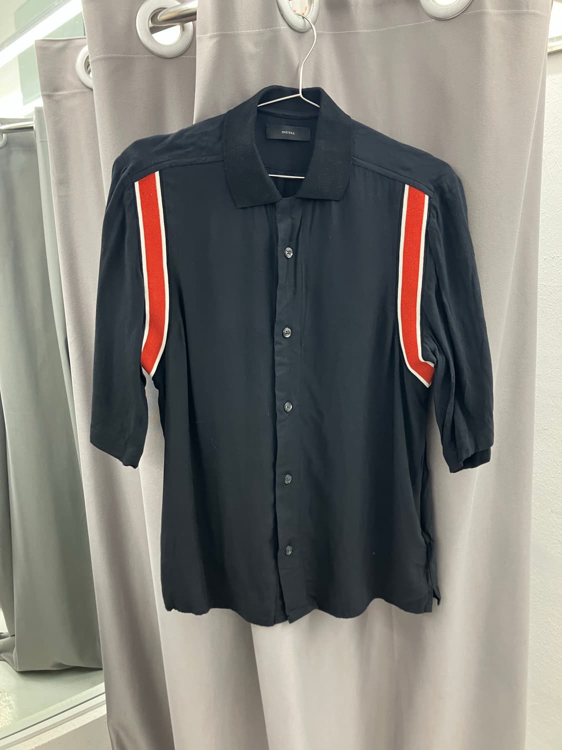 디젤 숄더 라인 셔츠 상품이미지1