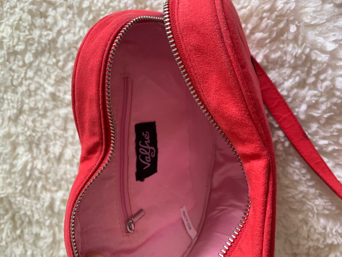 Valfre 발프레 레드 하트 가방 (크로스백) 상품이미지10