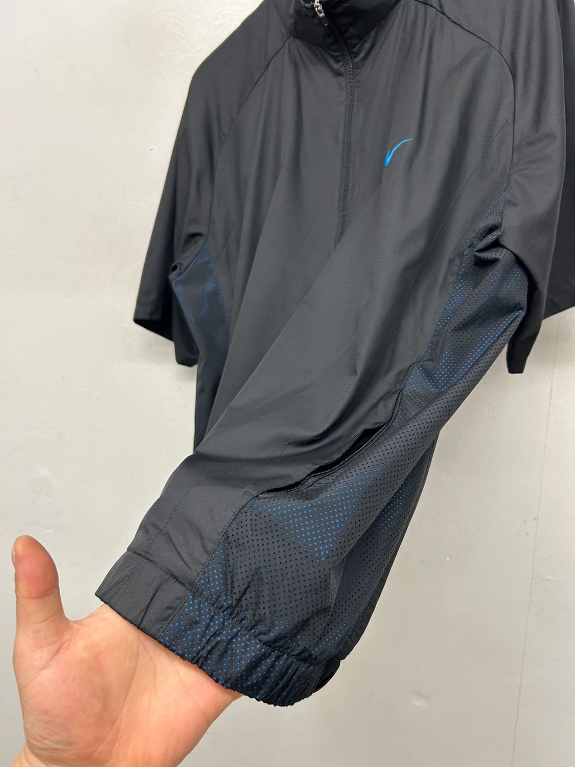 나이키 골프 바람막이 블랙 반팔 상품이미지4