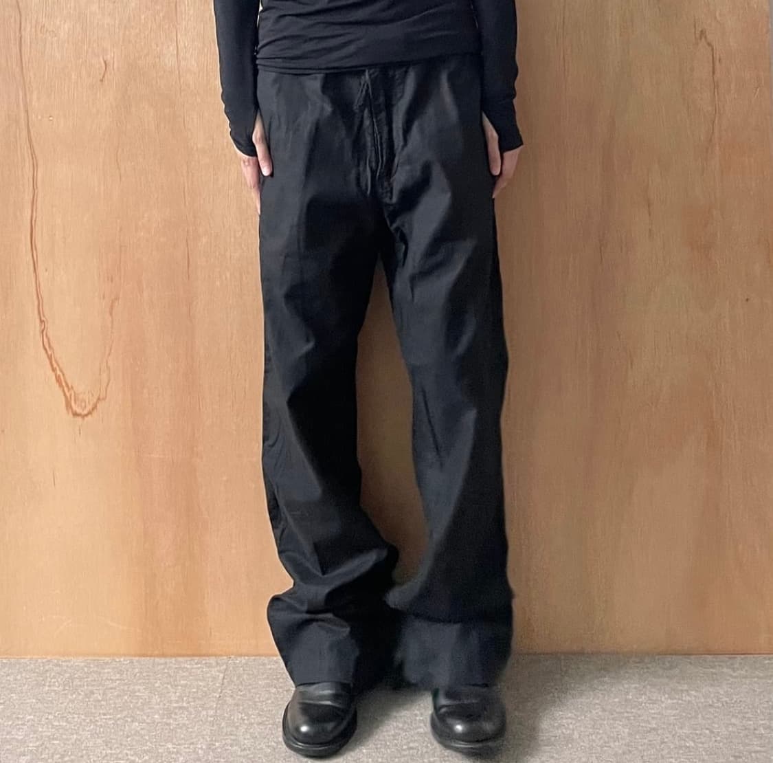 엔헐리우드 밑단 버튼 팬츠 상품이미지1