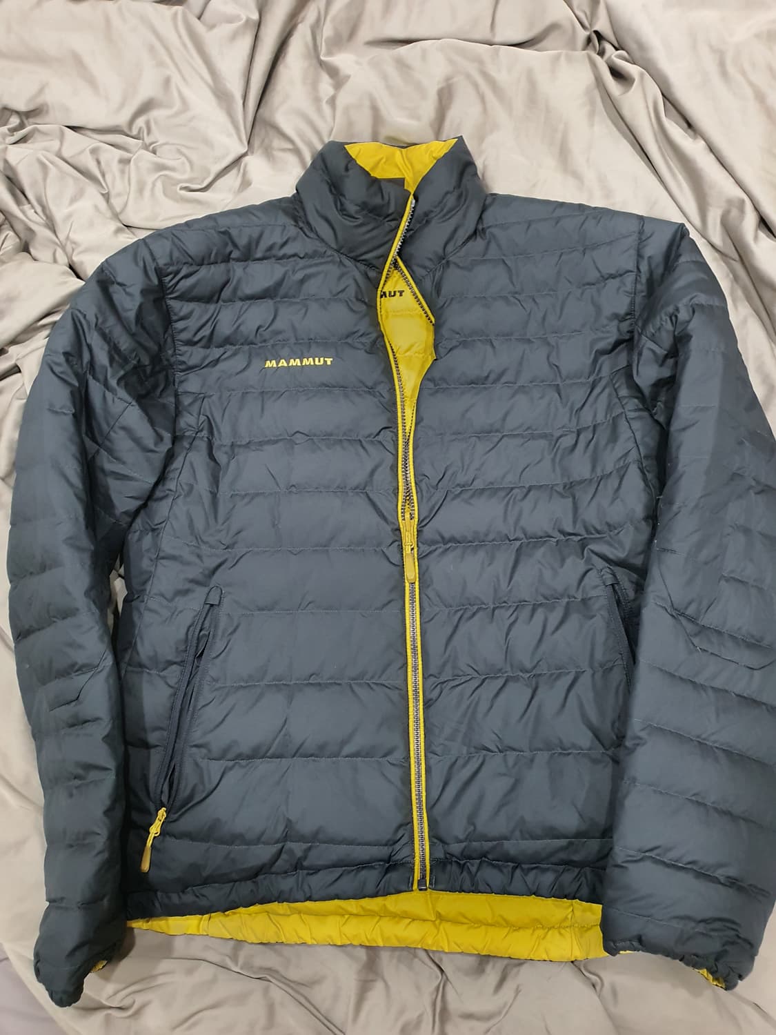 마무트 리버시블 경량패딩 상품이미지2