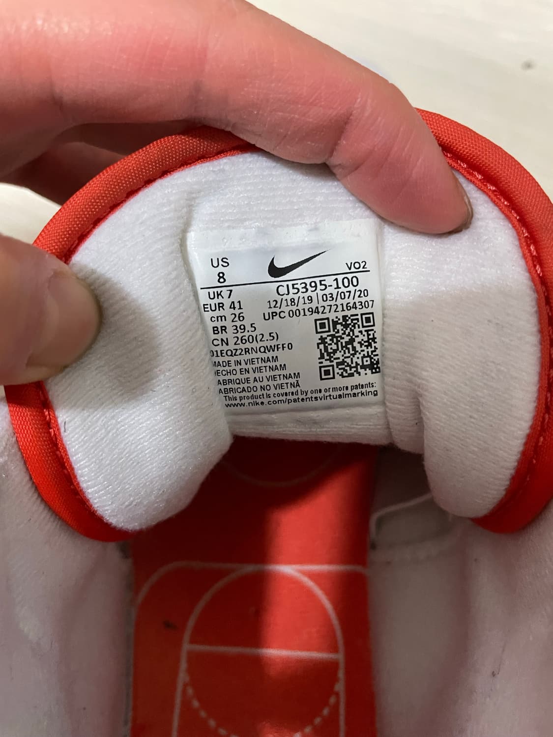 나이키 에어 바라지 로우 운동화 상품이미지7