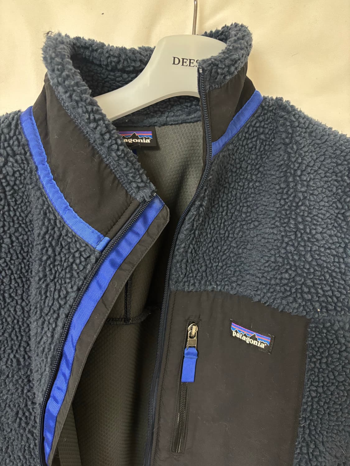 파타고니아레트로후리스 네이비 M 상품이미지4