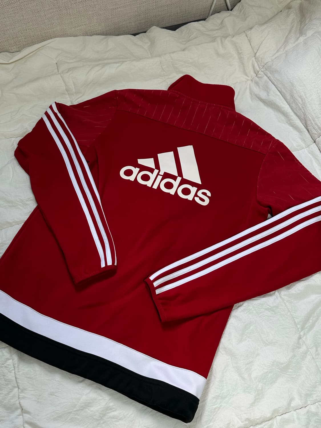 아디다스 맨유 드릴탑 미디움 상품이미지2