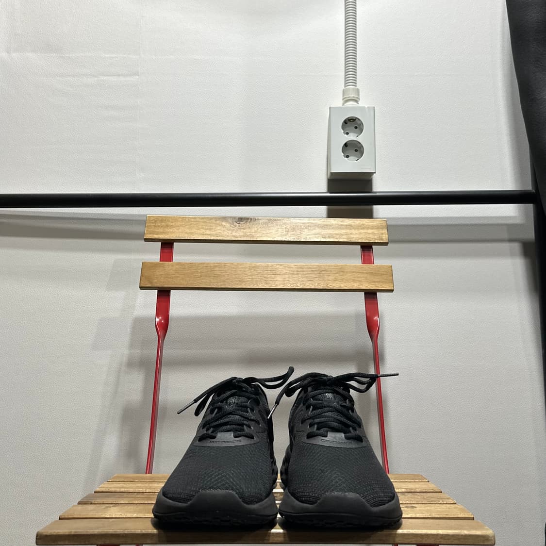 270) 나이키 운동화 남성 남자 신발 레볼루션 블랙 남성 런닝화 상품이미지2