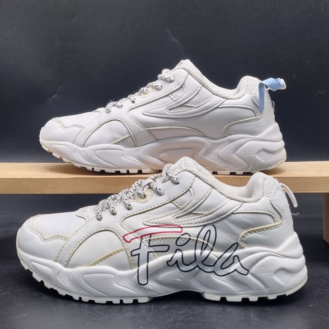 휠라 스플라인스크립트 운동화220 상품이미지1