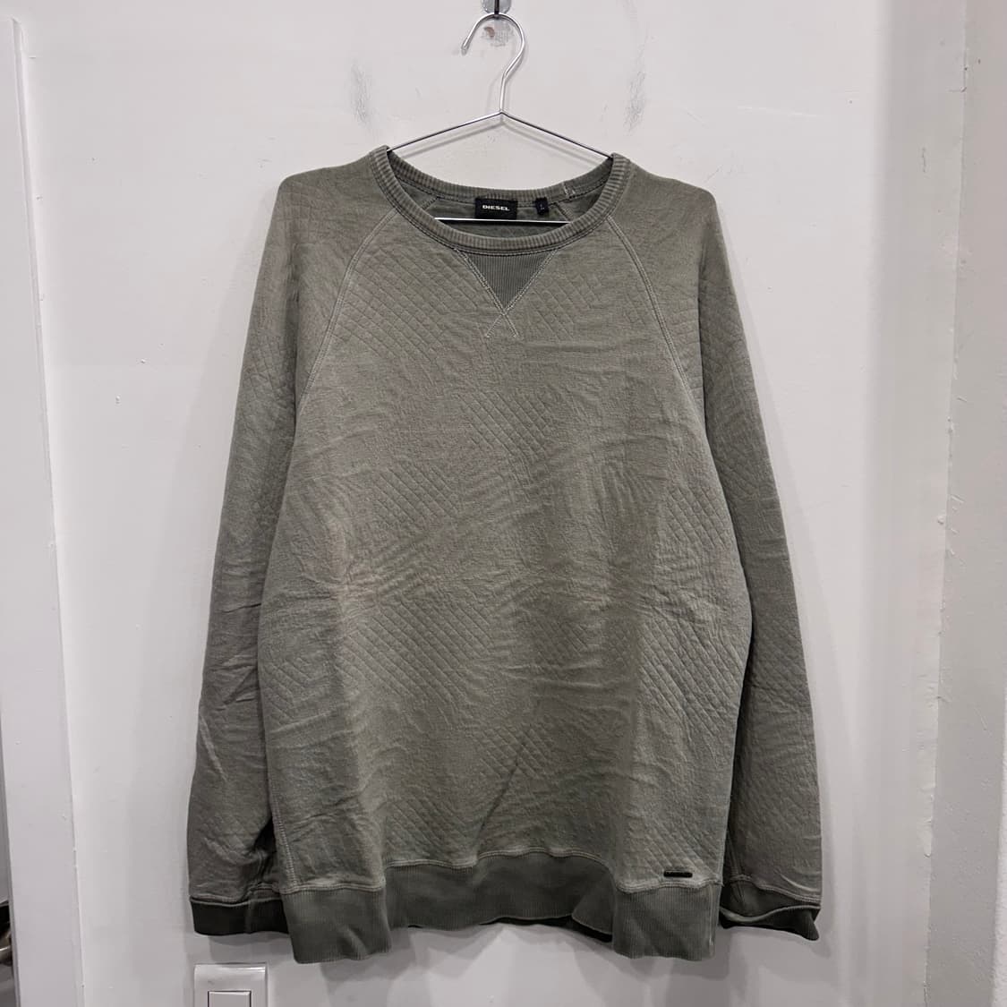 디젤 음각 믹스패턴 라운드 코튼 맨투맨 상품이미지2