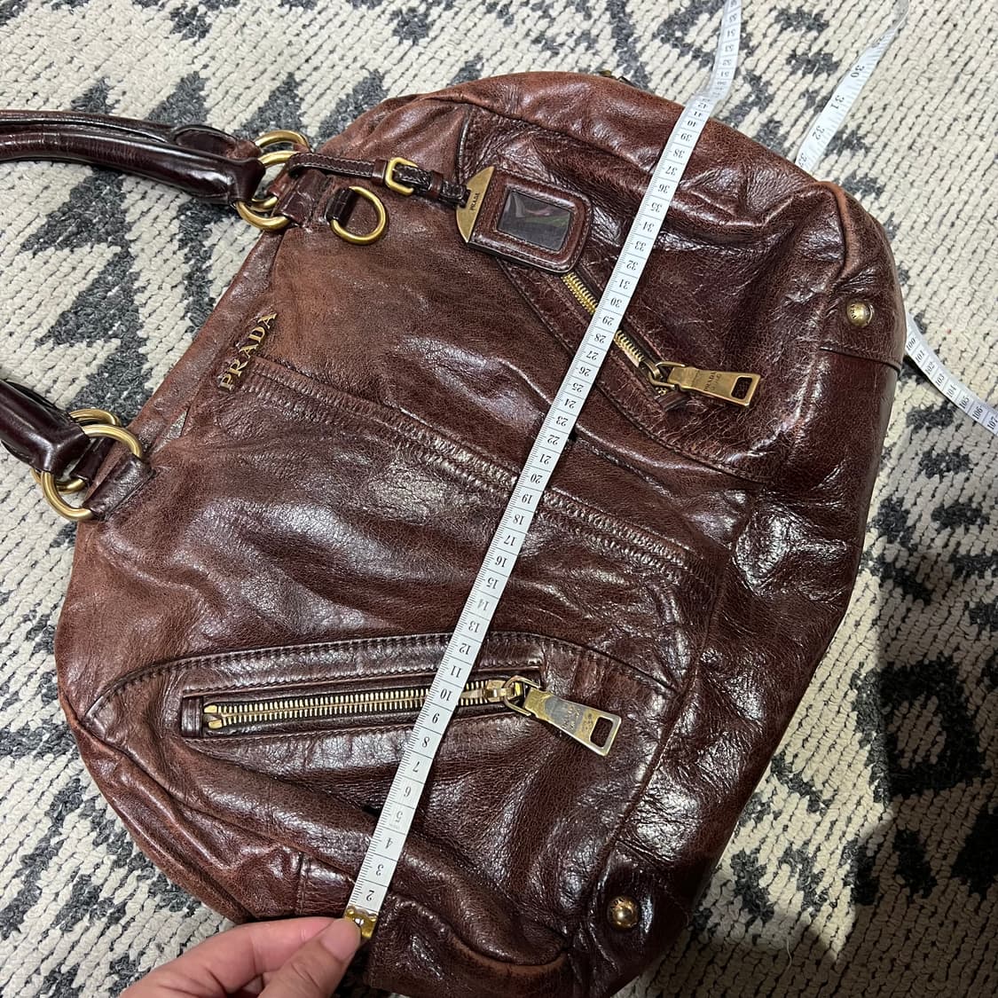 Prada 프라가 브라운 레더 핸드백 상품이미지8