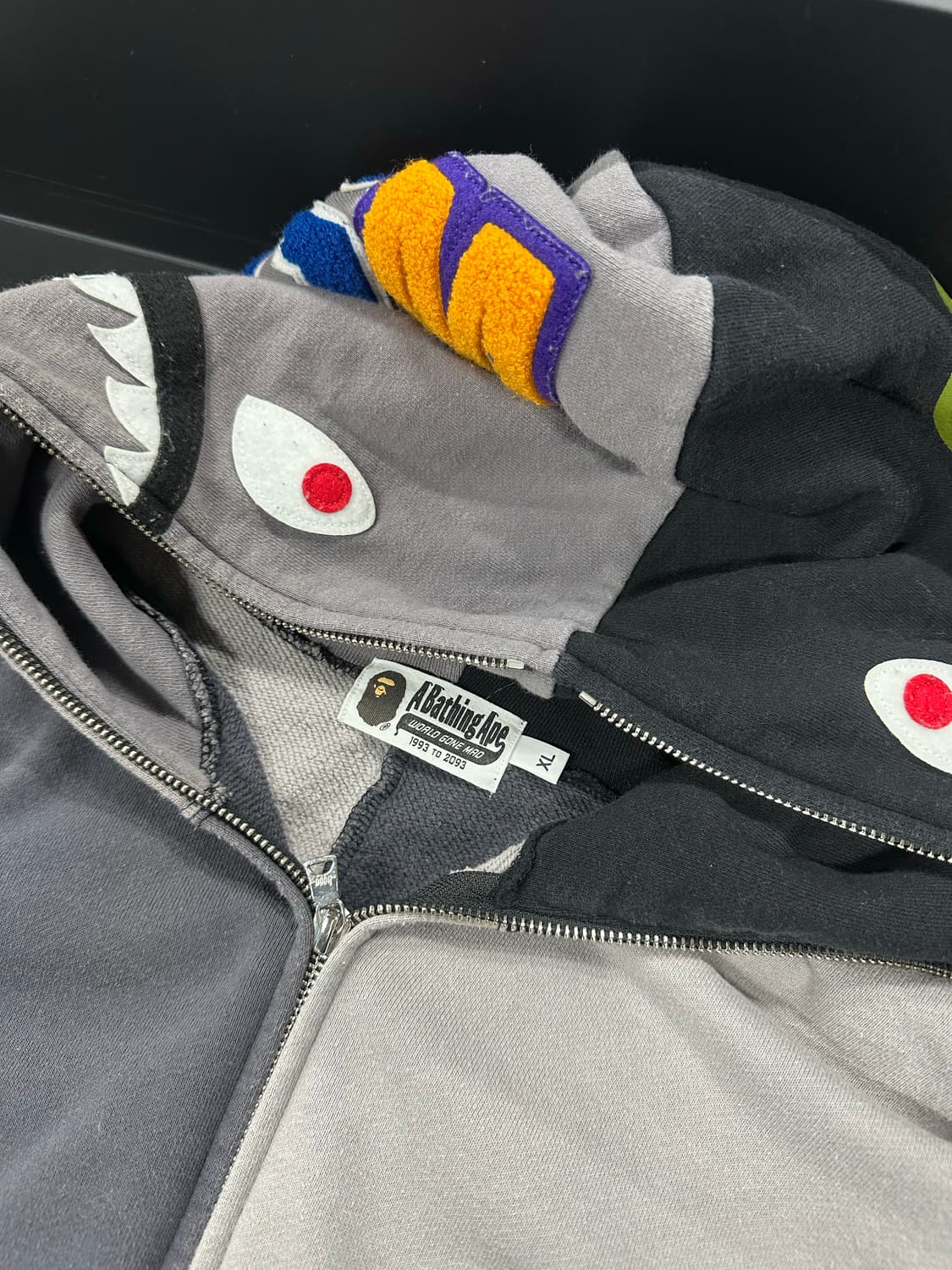 베이프 샤크 후드 집업 상품이미지3