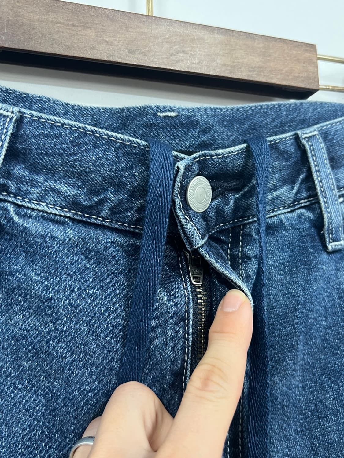 유니클로 와이드핏 버뮤다 데님 팬츠 상품이미지4