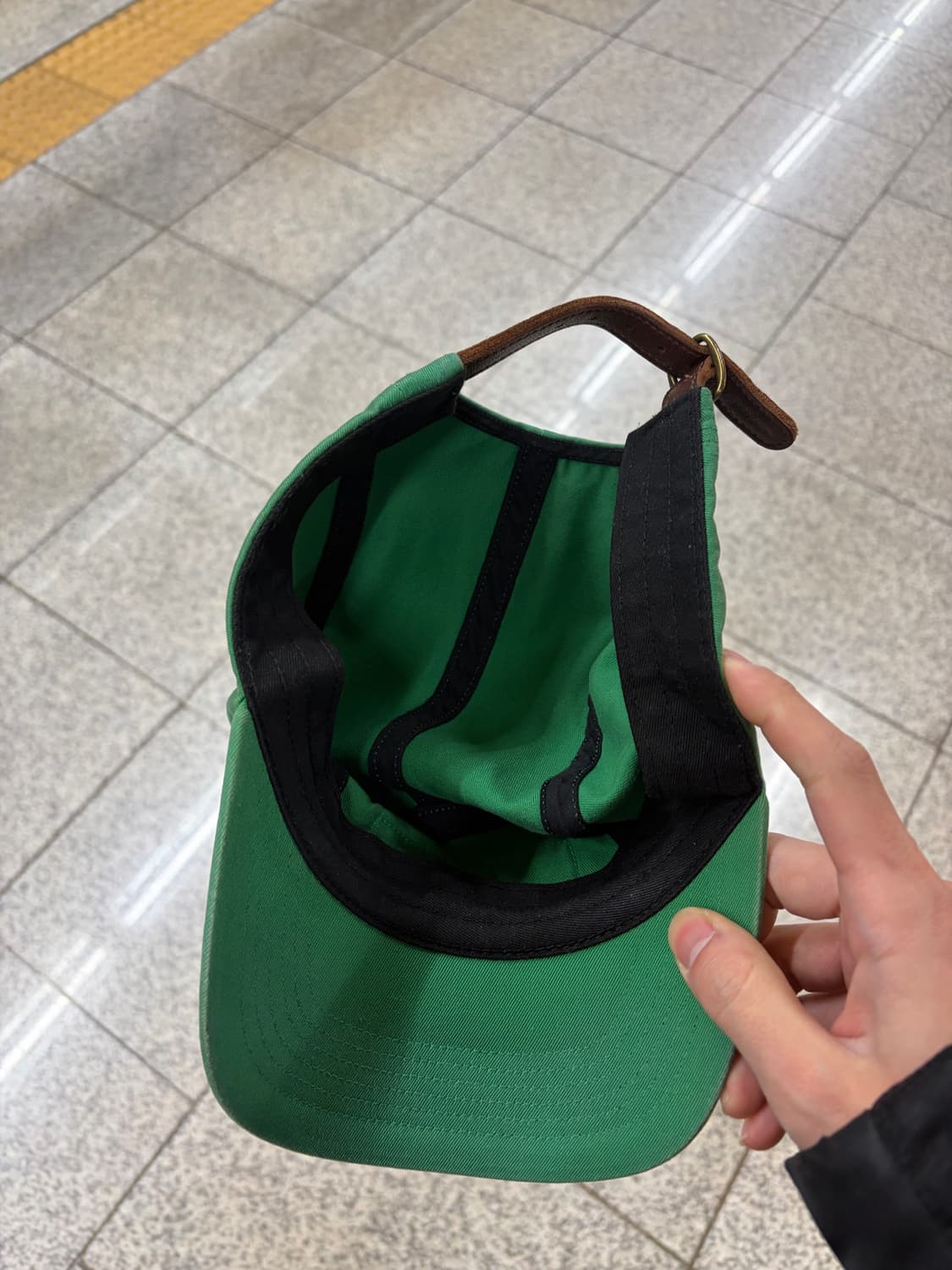 슈프림 모자 상품이미지3