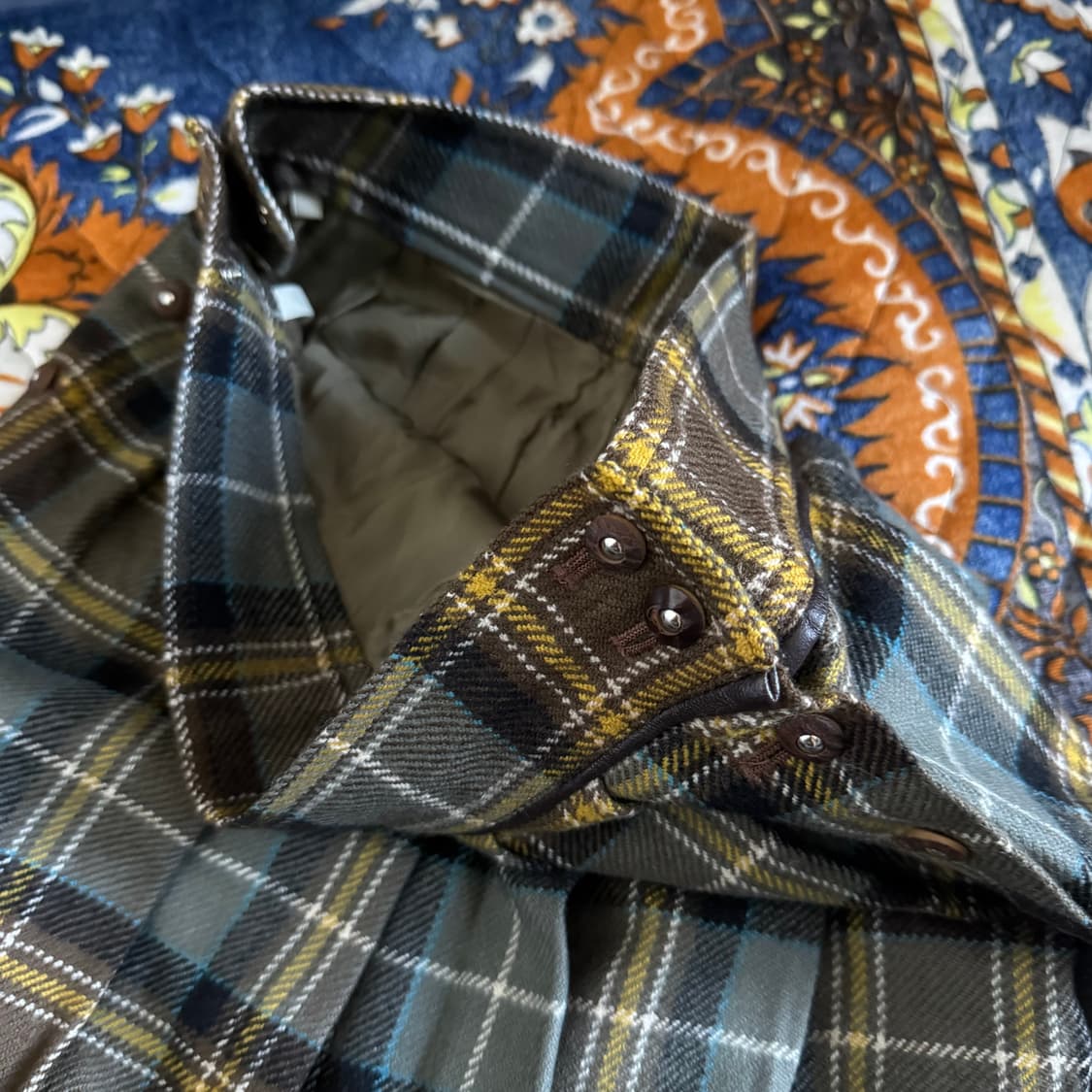 빈티지 사이드 버튼 디테일 타탄체크 플리츠 롱 스커트 치마 상품이미지4