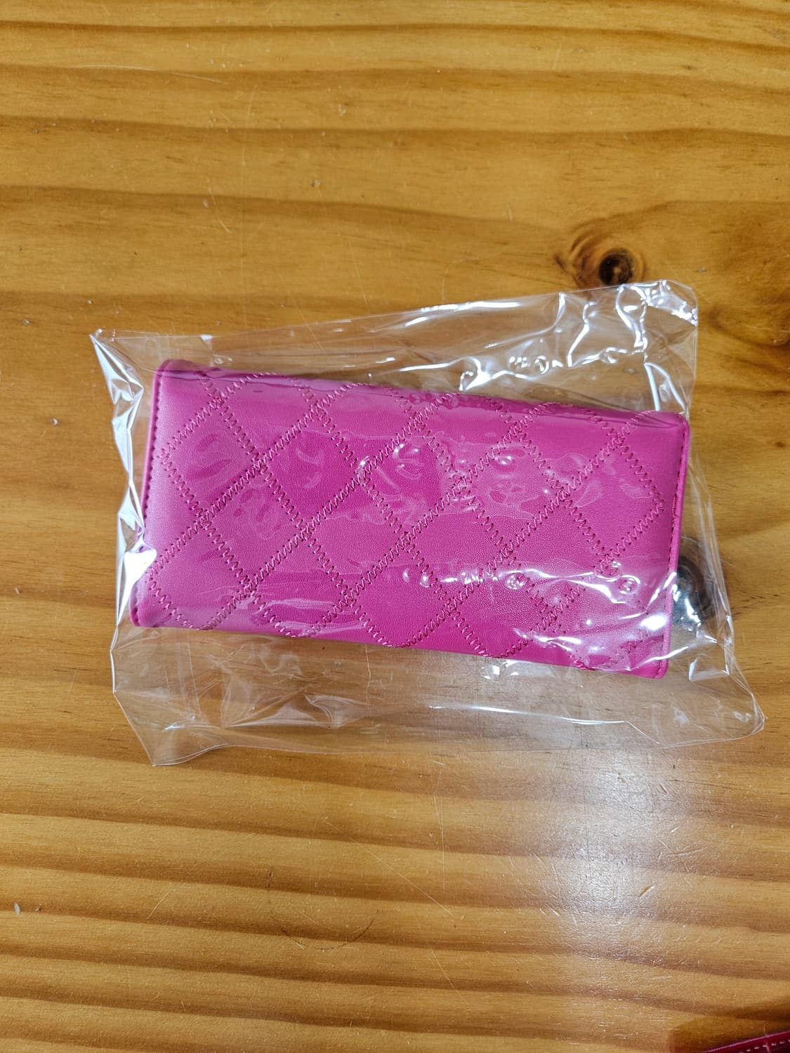 핑크 퀼팅 크라운 여성 장지갑 상품이미지2