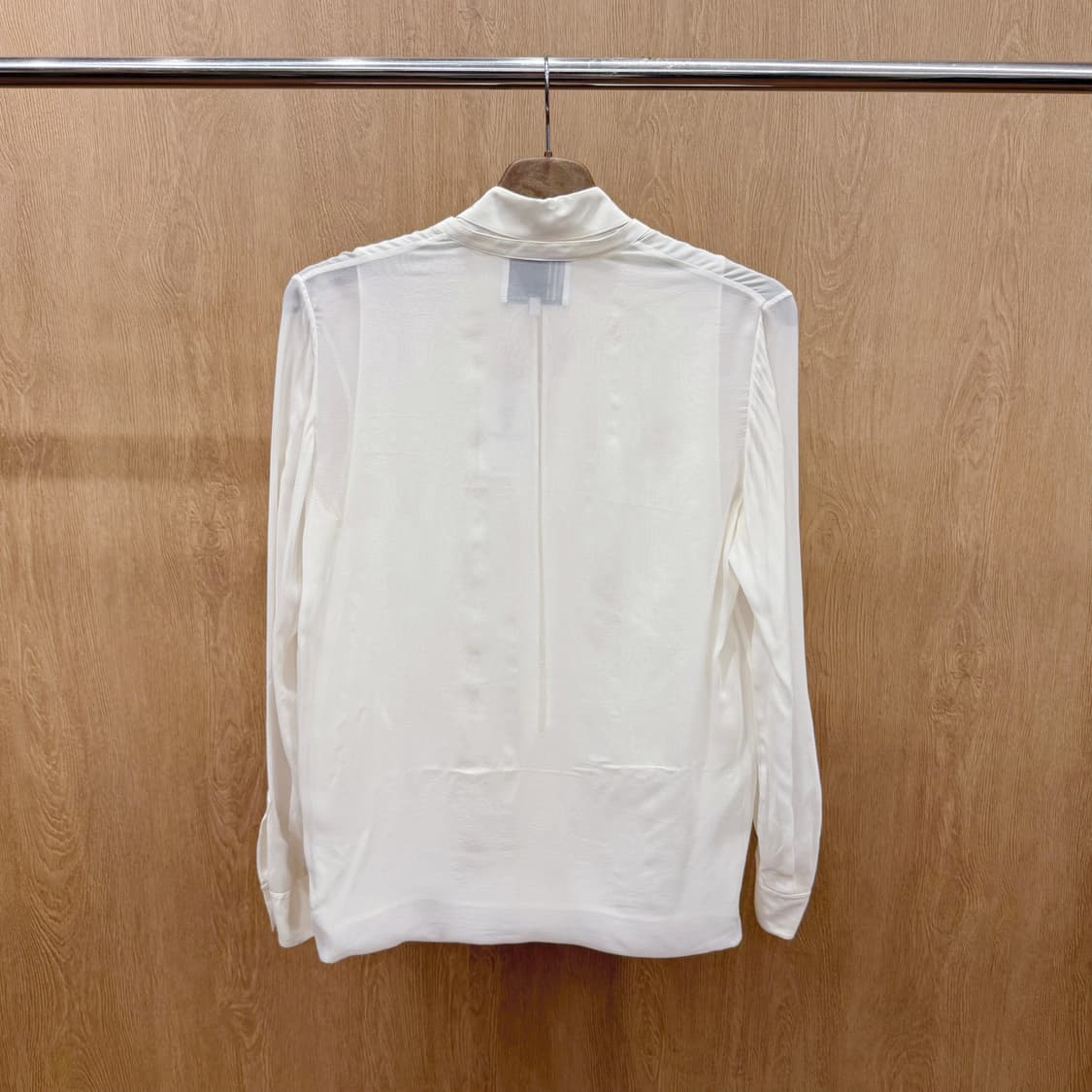 3.1 필립림 실크 카라 셔츠 블라우스 히든 버튼 디테일 아이보리 상품이미지3