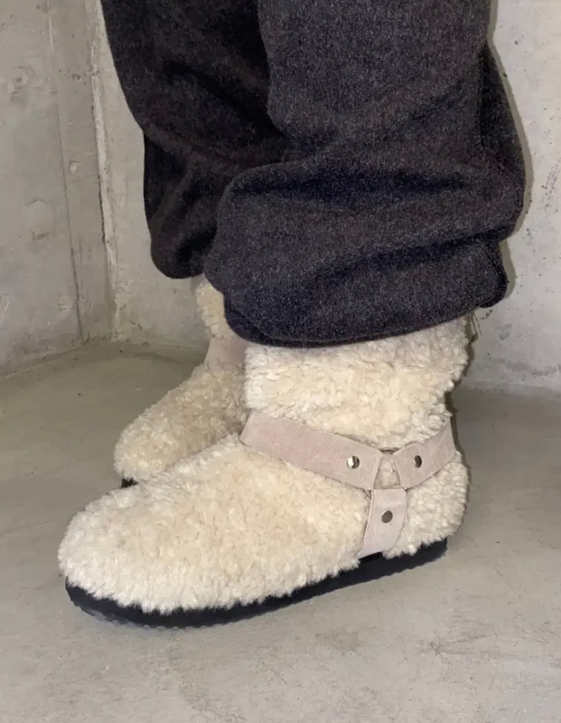 다이닛 폼폼 퍼부츠 베이지 240~250 상품이미지1