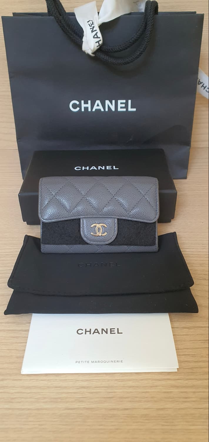 샤넬 캐비어 클똑 카드지갑/지갑 새상품급 정품(감정O) 상품이미지1
