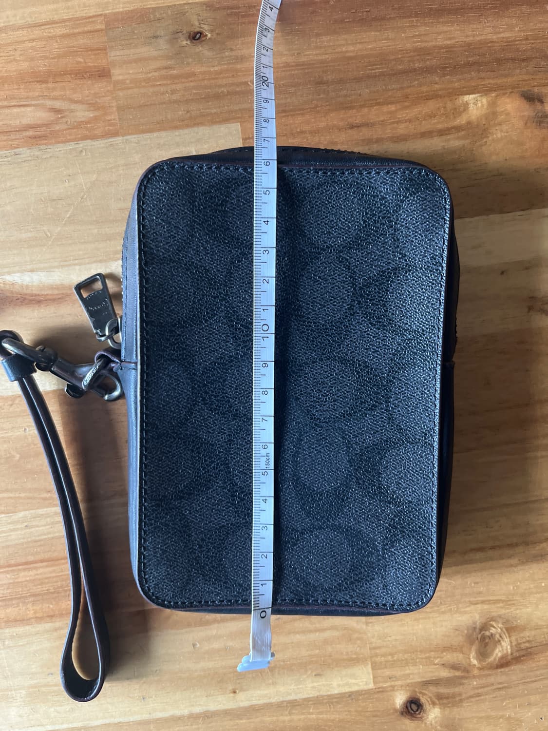 코치 시그니쳐 파우치 상품이미지3