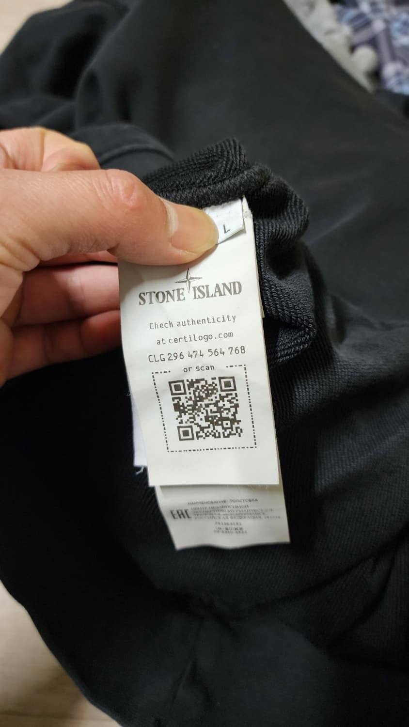 스톤아일랜드 후드티 블랙 상품이미지4