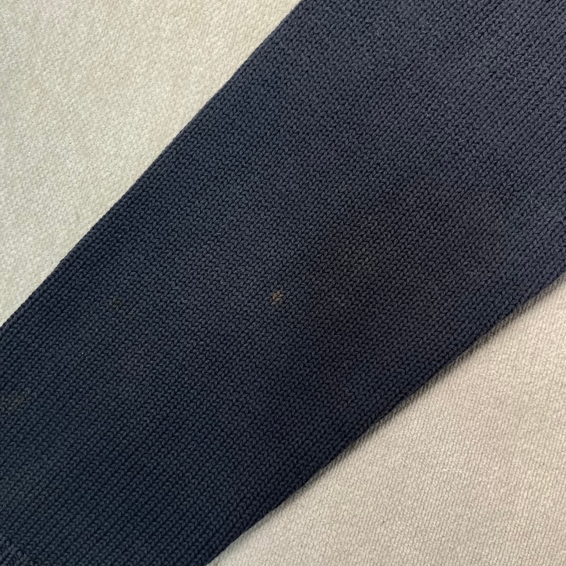 100 아르마니 빅로고 차콜 니트 상품이미지5