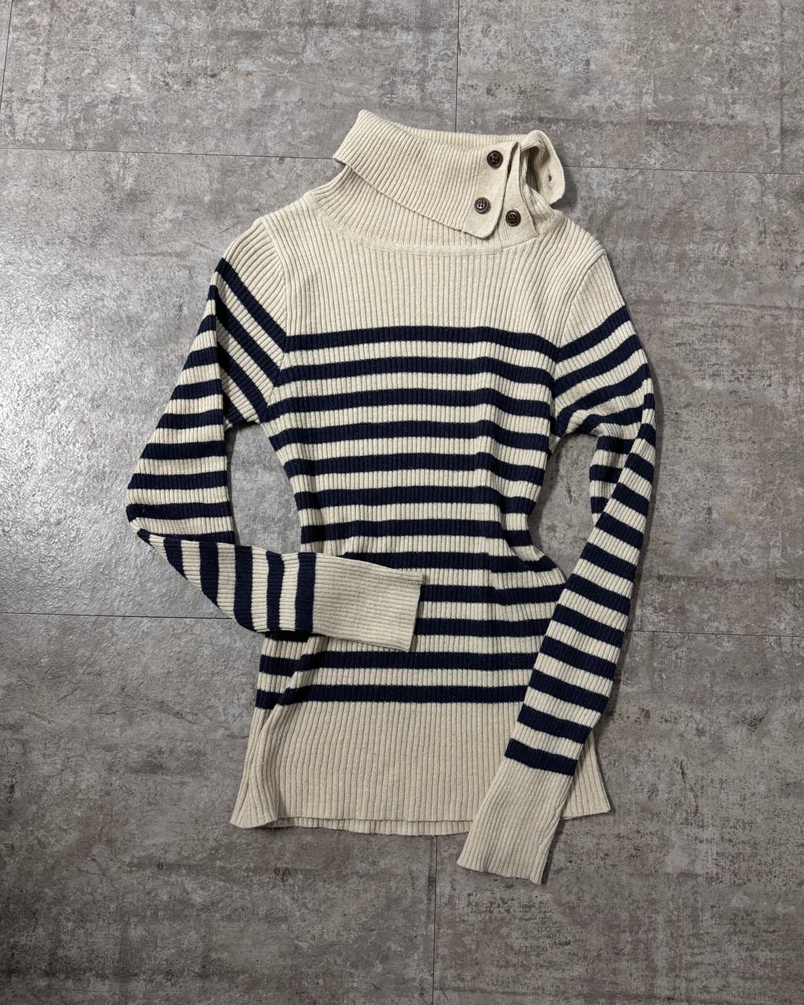 버튼 넥 폴라 니트 울 체크 패턴 롱 스커트 상품이미지5