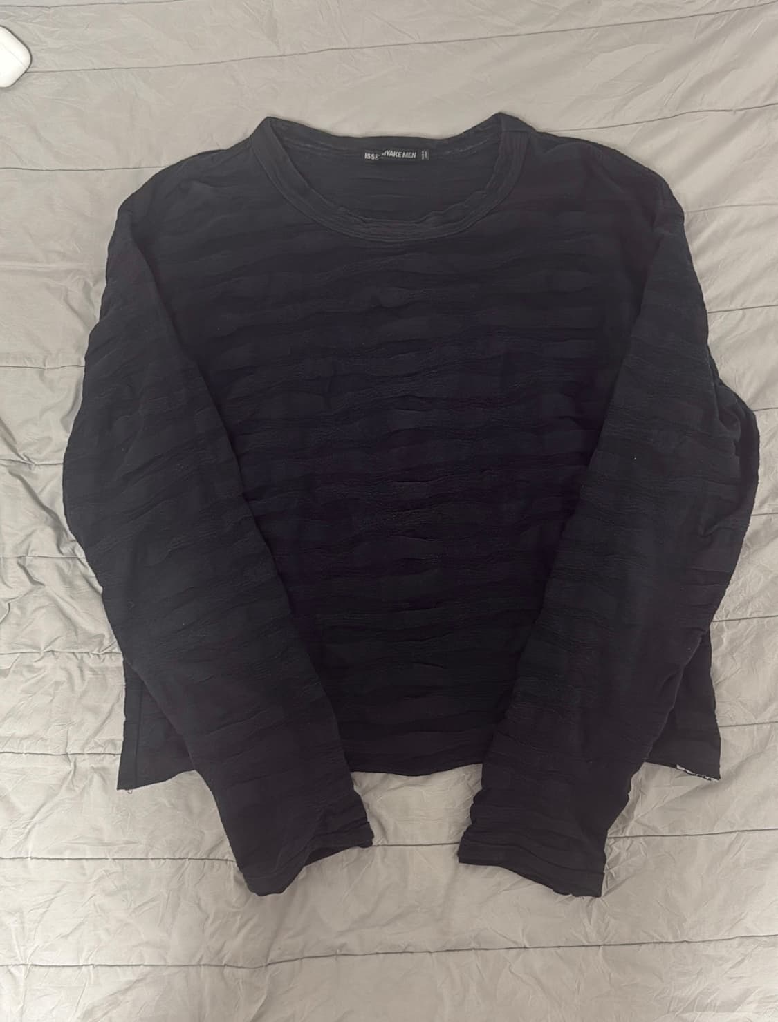 이세이 미야케 롱슬리브 상품이미지1