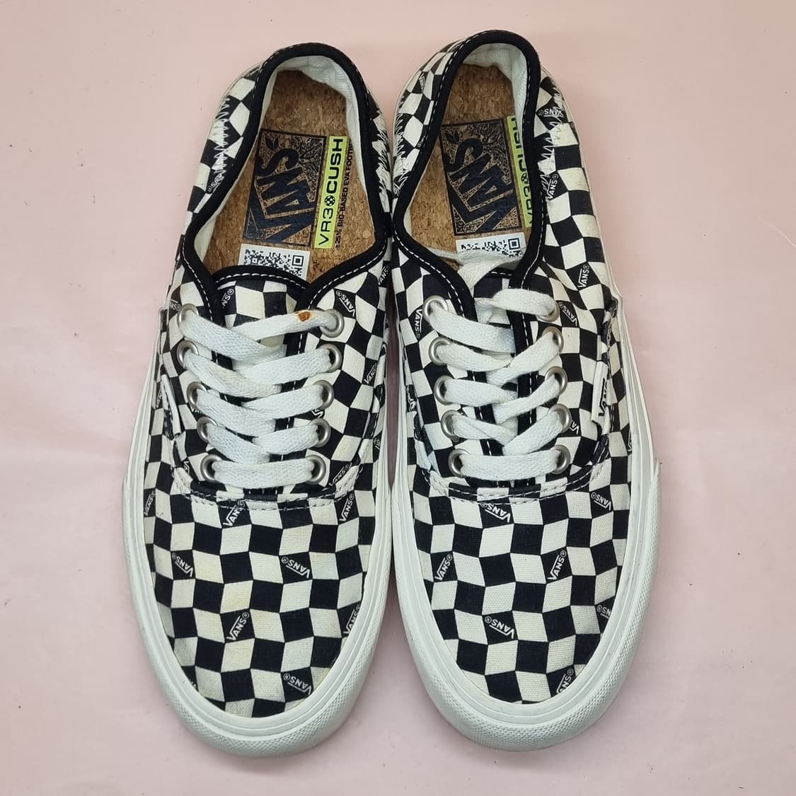 반스  체커보드 vr3 스니커즈245  상품이미지2