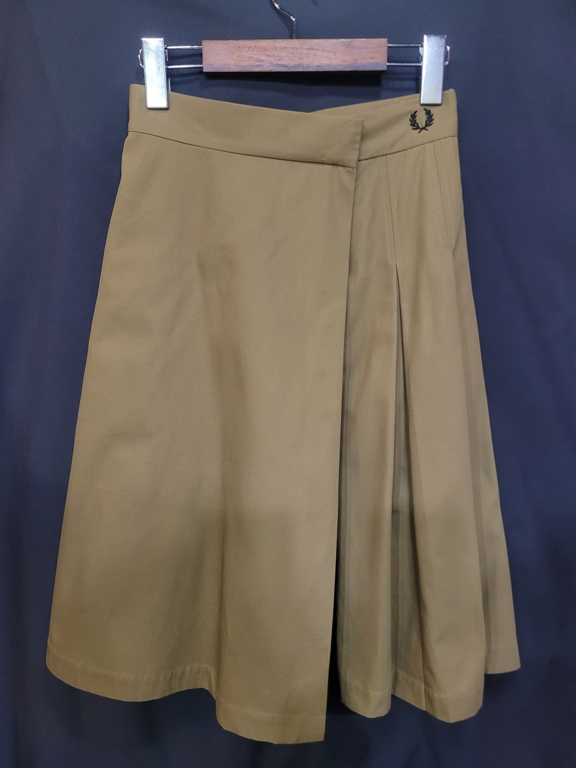 FRED PERRY 프레드페리 랩스커트형 와이드팬츠 상품이미지6