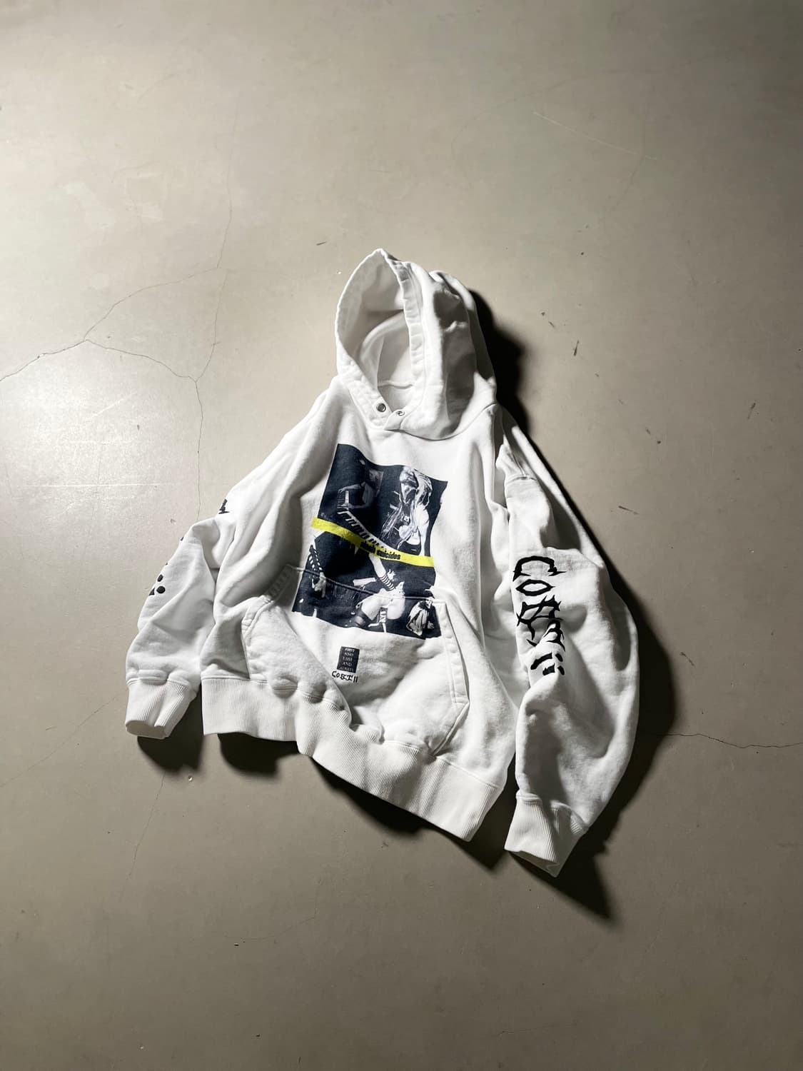Contii vintage Graphic Hoodie 상품이미지1
