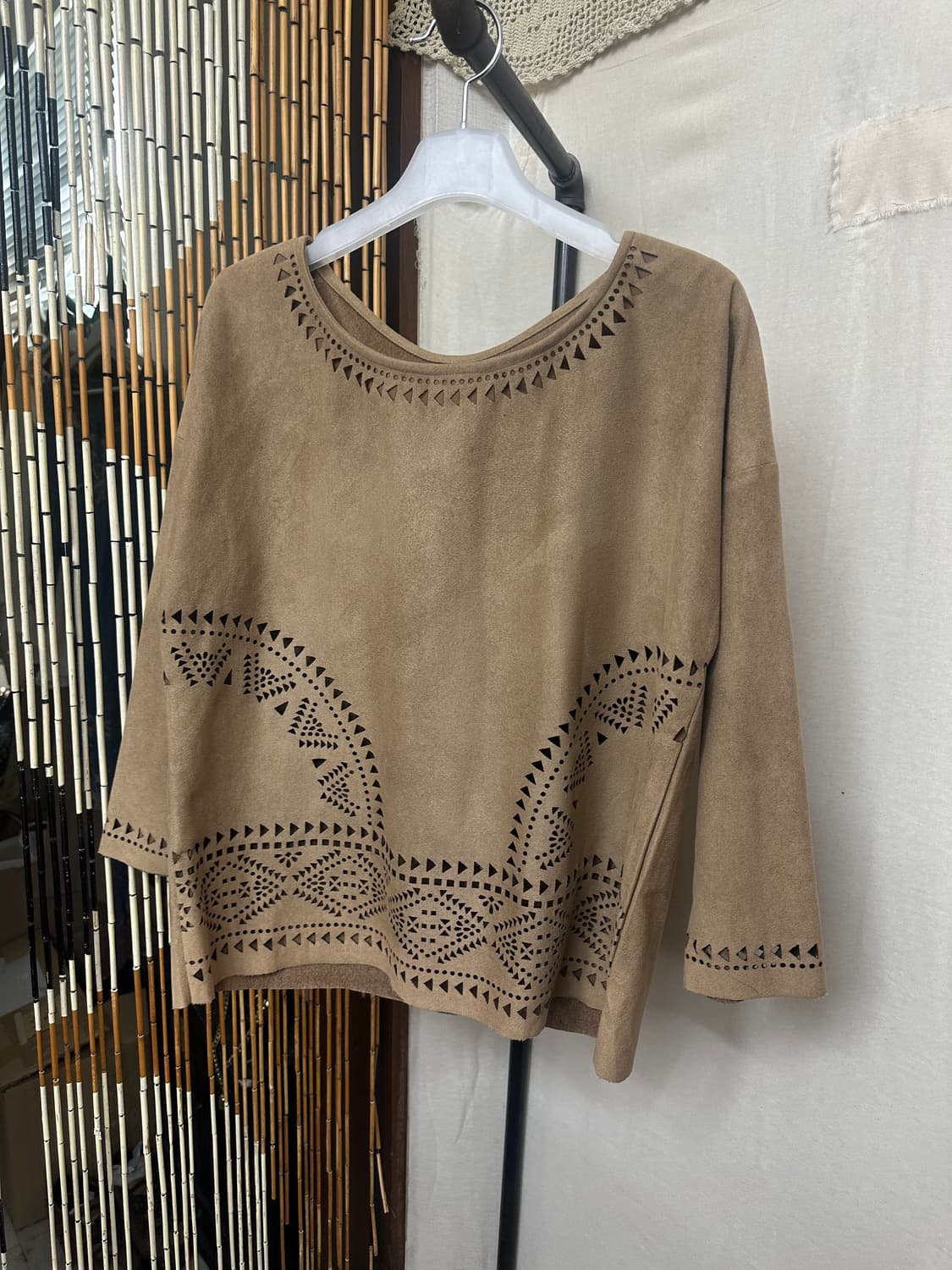 otto collection suede punching top 상품이미지1