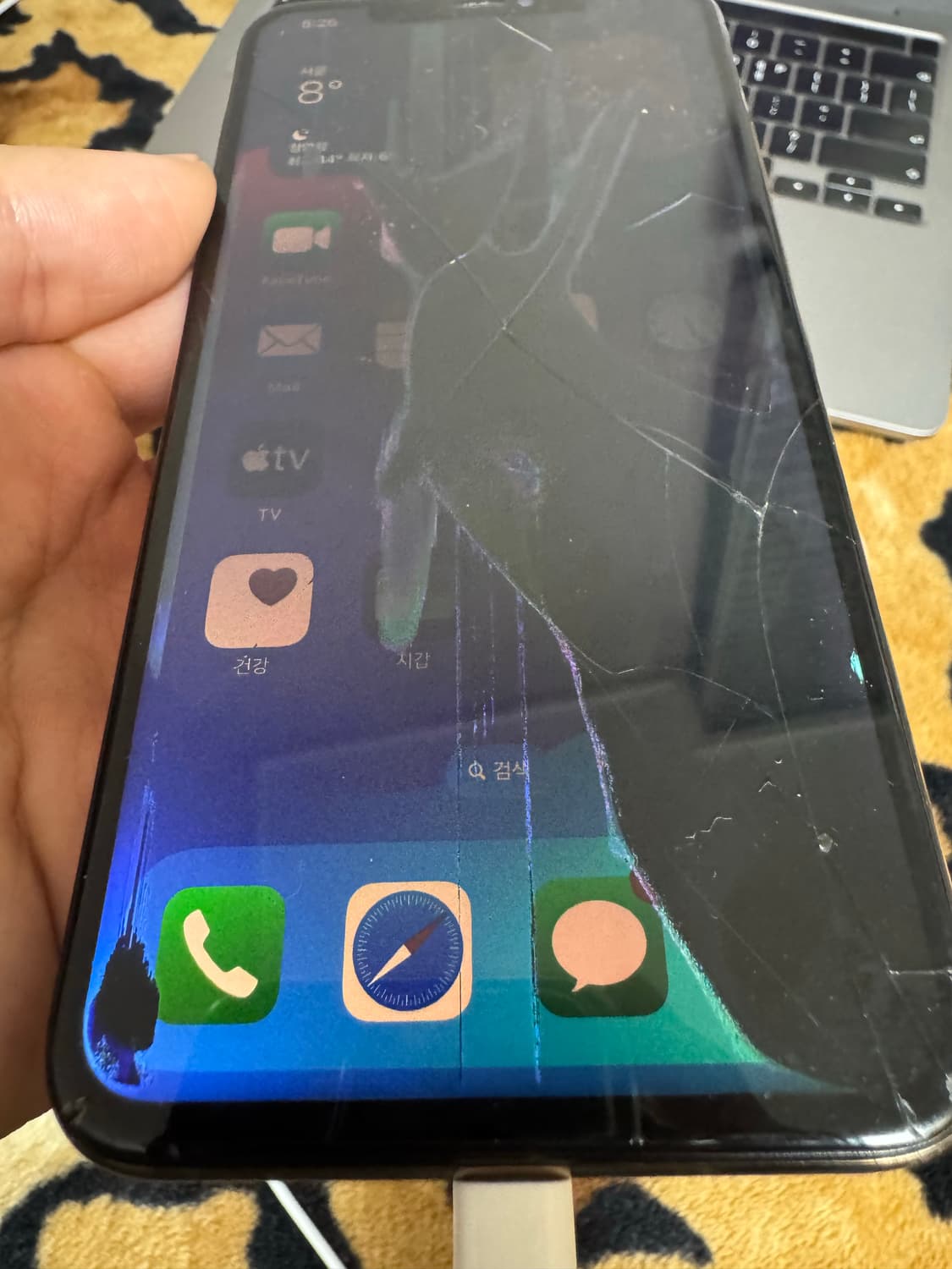 아이폰 XS max 골드 256g 서유럽판 상품이미지3