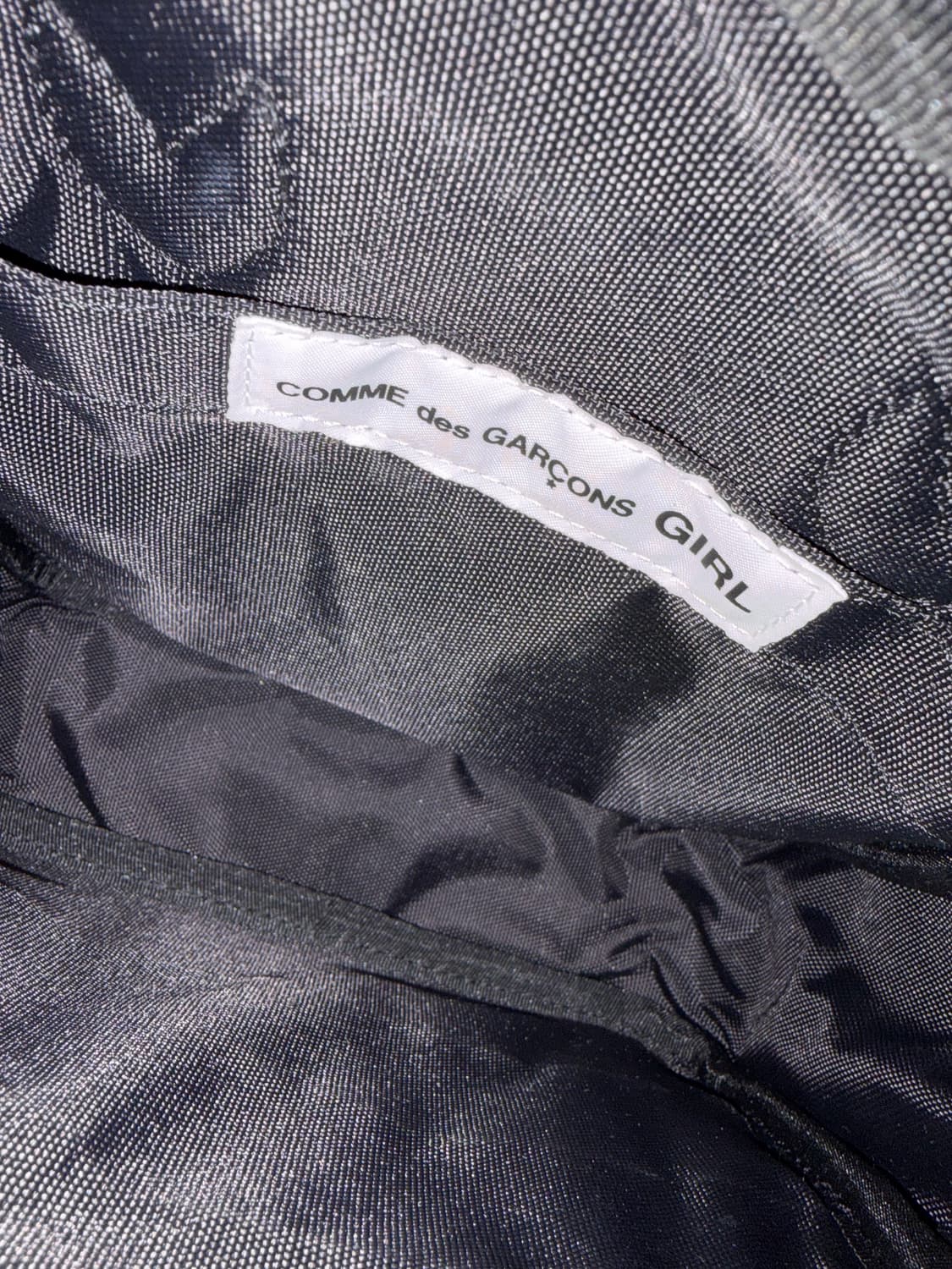 꼼데가르송 걸 러플 더플백 블랙 상품이미지6