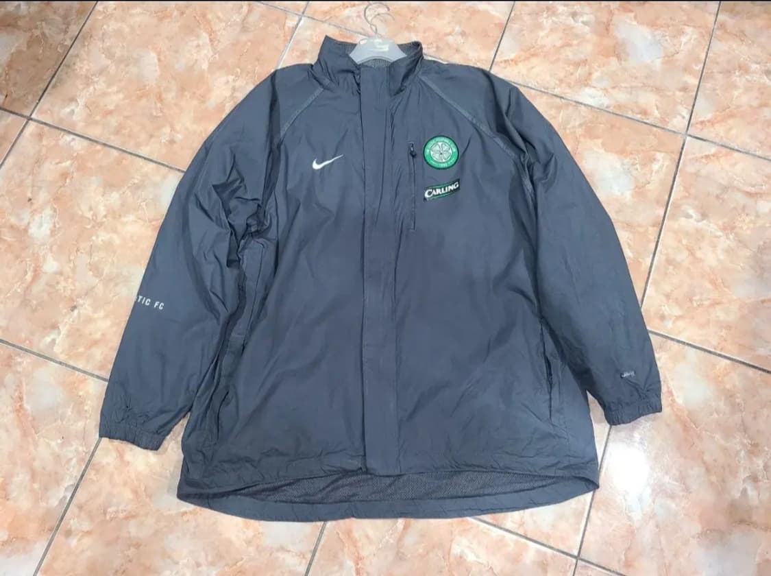 나이키 00s 셀틱FC 바람막이 상품이미지1