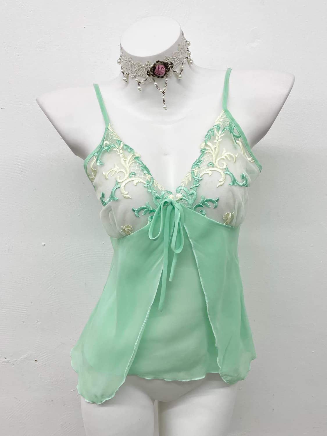 페어리 시어 레이어드 자수 슬립 상품이미지1