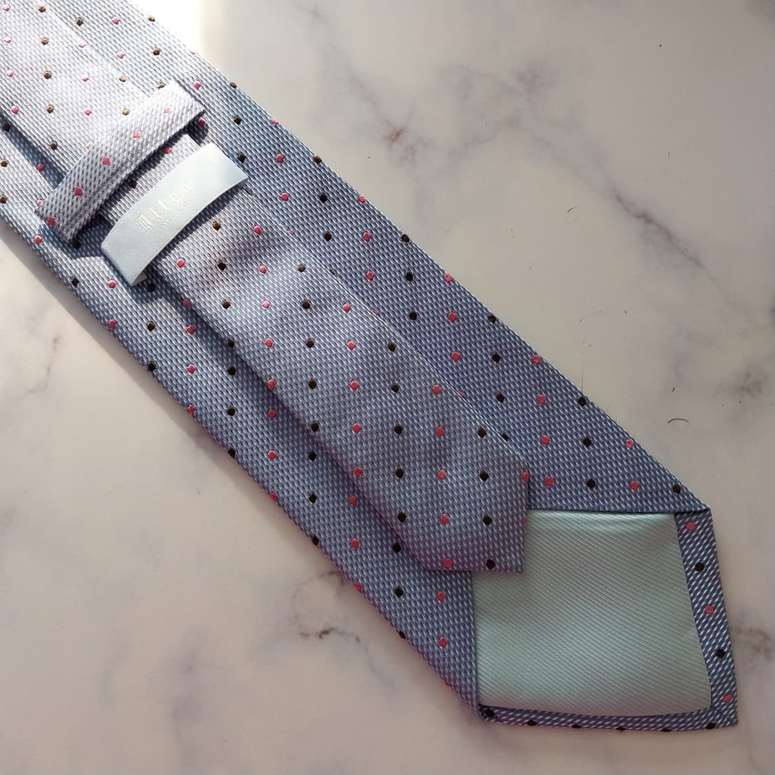 알테아 실크 하늘색 도트 넥타이 8.7cm A+등급 K1337
 상품이미지9
