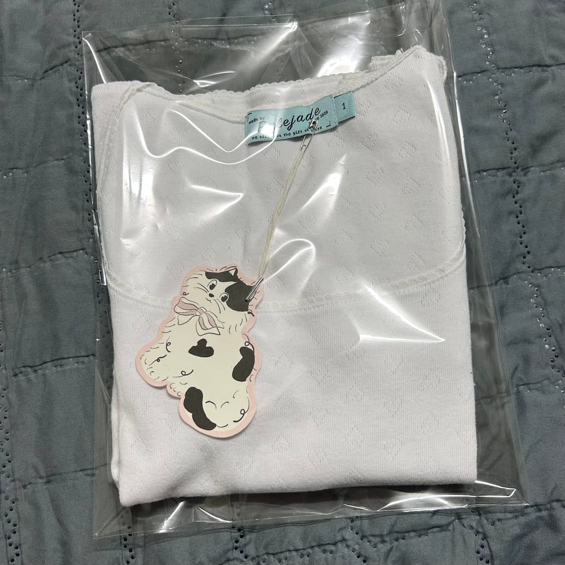 (새상품) 페일제이드 하트 펀칭 레이스 티 화이트 롱 슬리브 티셔츠  상품이미지6