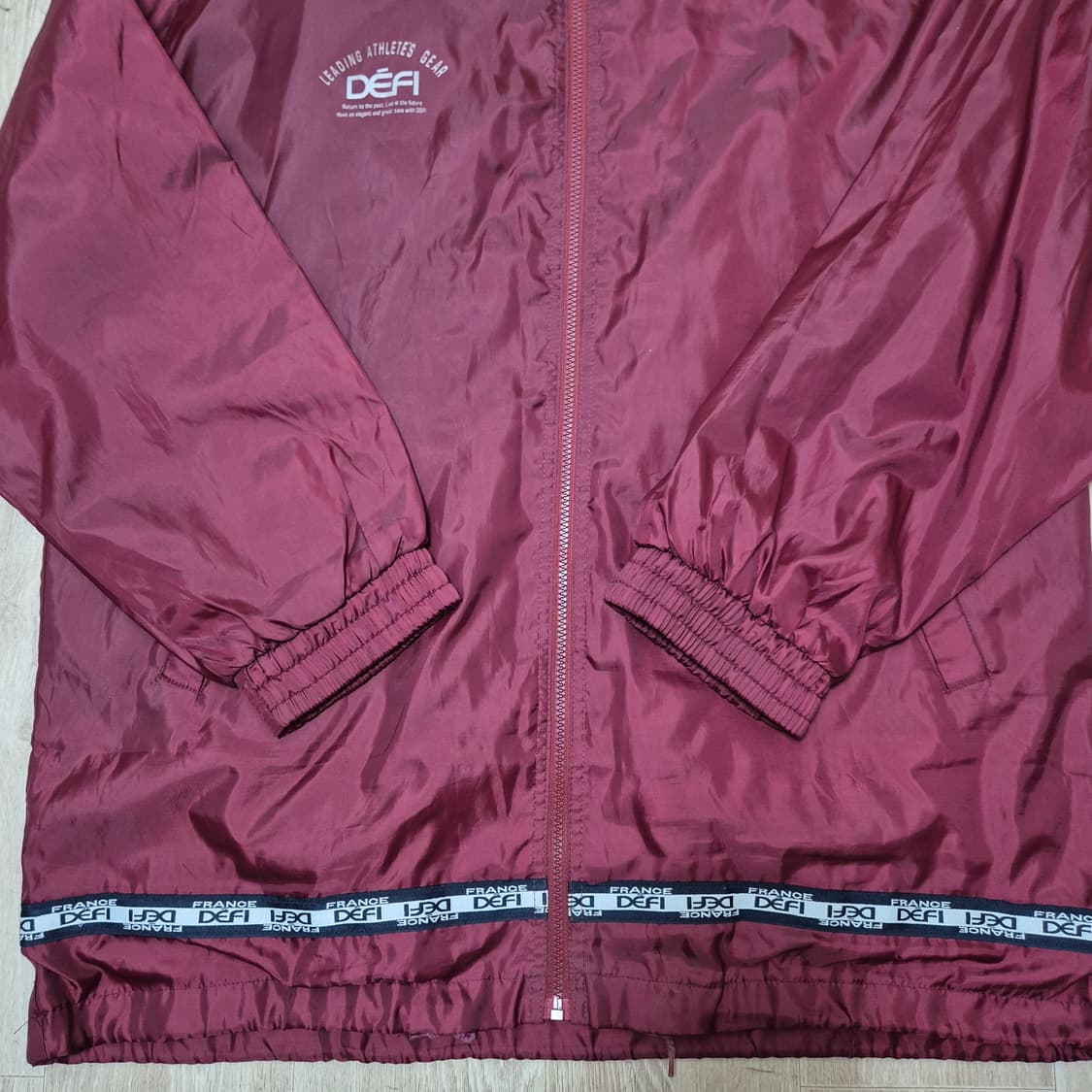 DEFI 스포츠 올드스쿨 빅로고 바람막이 자켓 상품이미지3